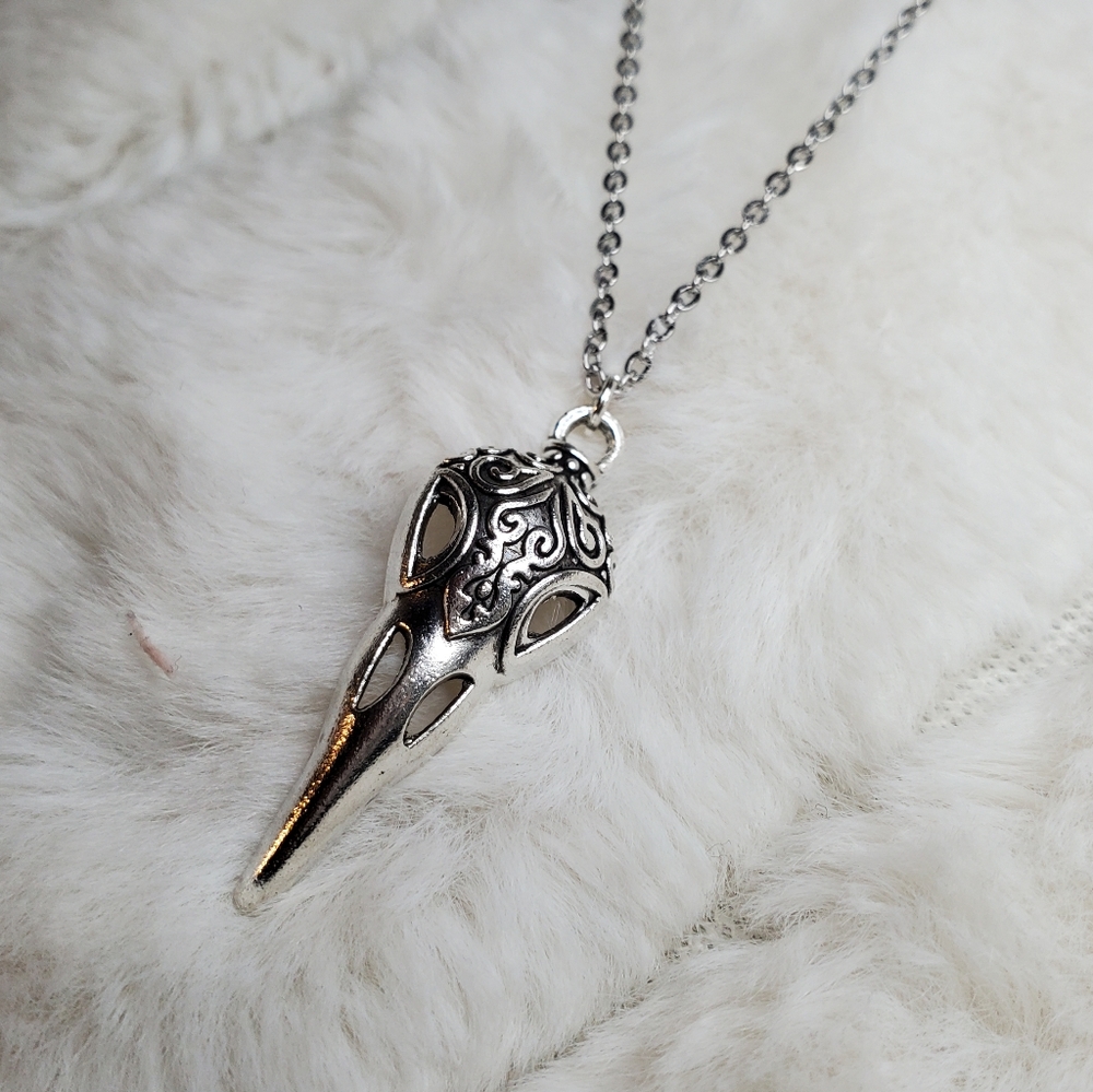 Bird skull plague doctor pendant necklace